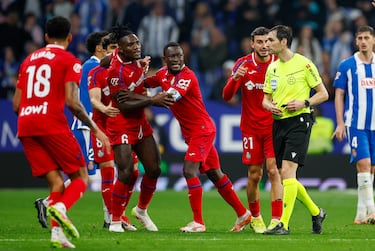 El Getafe pone los clavos y el Espanyol, la resurreccin