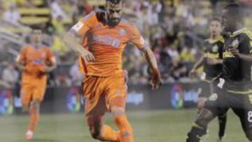 GOLEADOR. Álvaro Negredo celebra su gol ante el Columbus Crew