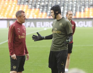 EUROPA LEAGUE ENTRENAMIENTO DEL ARSENAL EN MESTALLA -