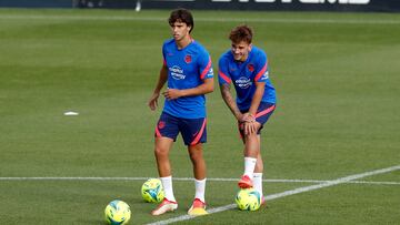 20/09/21 ENTRENAMIENTO ATLETICO DE MADRID 
JOAO FELIX GRIEZMANN 