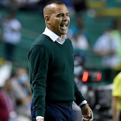 Dudamel, preocupado por el árbitro Betancur para el clásico