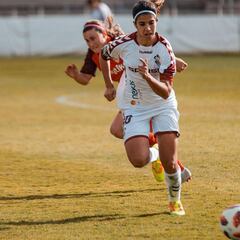 Alba Redondo: "Me consta que hay ofertas, pero estoy centrada en el Albacete"