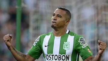 Coincidió con Ángel en Atlético Nacional en la temporada 2012-2013.