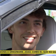 Un aficionado le grita a João Félix que lesione a Griezmann y el portugués le contesta
