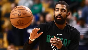 Kyrie Irving, jugador de los Boston Celtics, antes del partido contra los Washington Wizards.