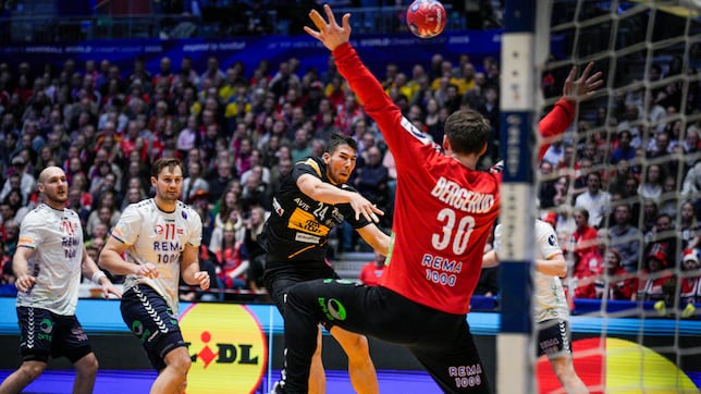 España arruina el partido en la recta final