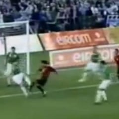 Este gol de Iturra a Irlanda por la Roja cumple 12 años