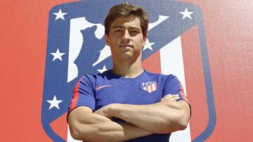 Solano renueva hasta 2022 con el Atlético