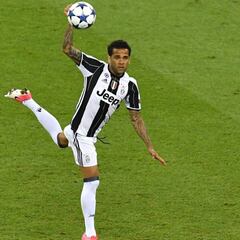 "Alves y Dybala se fueron de fiesta 14 días antes de Cardiff"