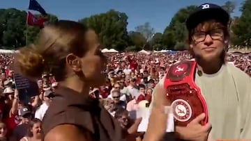 Theo Von and Jess Sims share an awkward moment on live TV