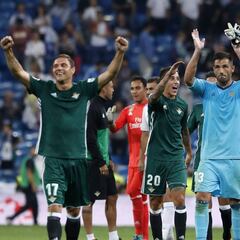 Adán, del Betis, entró en la lista previa de porteros de Lopetegui