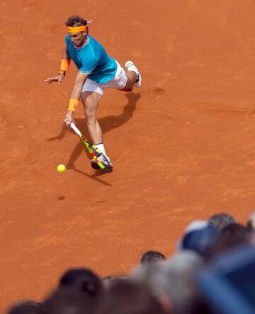 Rafael Nadal se impuso 6-3 y 6-3 sobre David Ferrer en los octavos de final del Conde de Godó de Barcelona.