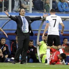 Pizzi: "Nos vamos llenos de gloria, pero sin la copa"