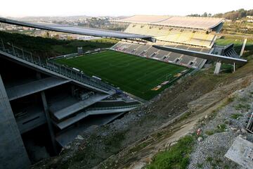 El estadio está ubicado en Braga, Portugal. Pertenece al club de la ciudad. Fue construido en 2003 y fue una de las sedes de la Eurocopa 2004. 