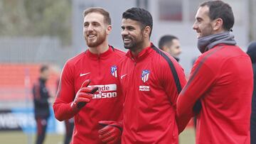 Oblak, Costa y God&iacute;n, en la sesi&oacute;n del Atl&eacute;tico de esta ma&ntilde;ana. Los tres ser&aacute;n titulares ante el Getafe. 