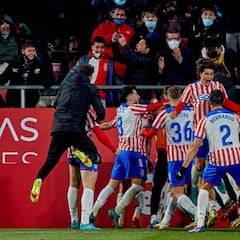 Bustos comanda el castigo del Girona a un maltrecho Málaga