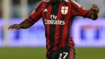 Pablo Armero jugó todo el encuentro ante la Lazio.