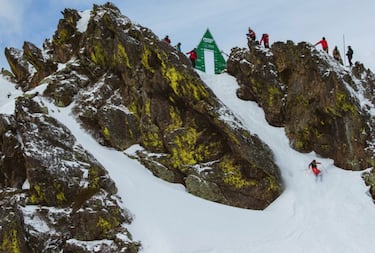 Del 28 de febrero al 4 de marzo, el Freeride World Tour realiza su tercera parada, la del ecuador del FWT en la carrera por llegar a Verbier, en Ordino Arcalìs (Andorra). Aymar Navarro es el representante español en la categoría reina –esquí- de la élite del freeride mundial; mientras la snowboarder Núria Castán hará su debut en esta edición –primera mujer española que se cuela en el tour- dispuesta a todo en su categoría.