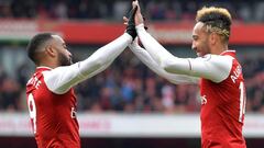 Özil a Bellerín: "Sólo tienes ojos para tu precioso pelo"