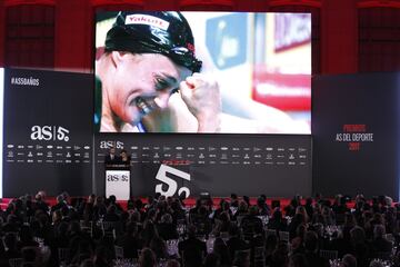 Mejor deportista femenina española. La nadadora Mireia Belmonte, triple corona: olímpica, mundial y europea.