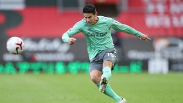 El Everton cae por primera vez en Premier esta temporada. James Rodríguez y Yerry Mina estuvieron en la derrota 2-0 ante el Southampton en el St Mary's