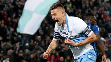 Milinkovic-Savic celebrando un gol