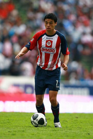 Pineda jugó con Chivas, el segundo equipo de su carrera profesional, de 2006-2009. Y cerró su carrera con Seattle Sounders de 2014 a 2016.