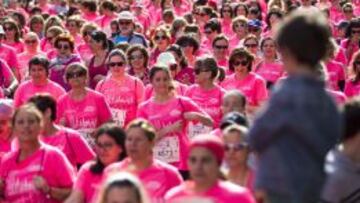 La Carrera de la Mujer de Valencia cont&oacute; con 12.000 participantes.