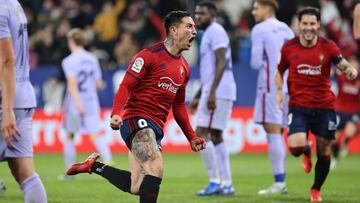 Chimy Ávila celebra su gol ante el Barcelona