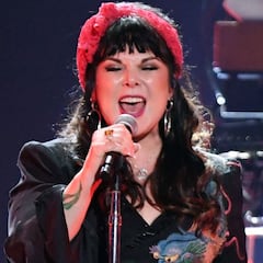 ¿Quién es Ann Wilson, la artista criticada al cantar el himno en el NFL Draft?