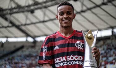 Flamengo blinda a Lázaro con una cláusula histórica: 80 M€