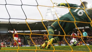 Wenger se molesta por penal de Alexis: "No era el designado"