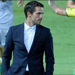 Diez entrenadores dejaron su cargo en 15 fechas