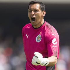 Si Chivas quiere retener a Rodolfo Cota, deberá pagar 6MDD o dar a Ángel Zaldívar