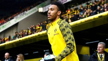 Soccer Football - Bundesliga - Borussia Dortmund vs SC Freiburg - Signal Iduna Park, Dortmund, Germany - January 27, 2018 Borussia Dortmund’s Pierre-Emerick Aubameyang before the match REUTERS/Leon Kuegeler DFL RULES TO LIMIT THE ONLINE USA