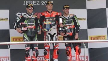 Rea, Davies y Sykes en el podio de Jerez.