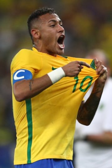 Neymar's golden delivery sends the Maracanã into ecstasy