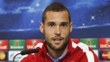 Mario Suárez, en rueda de prensa