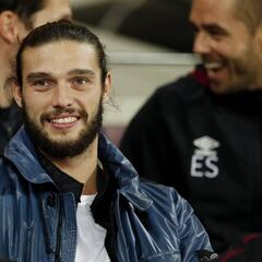 El escándalo de una estrella inglesa a dos semanas de su boda