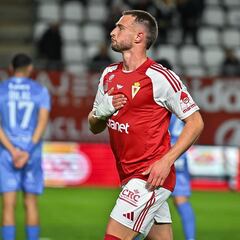 El Murcia se enamora de Flakus y se plantea su fichaje