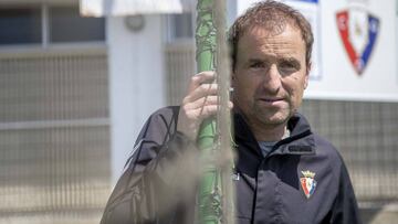 Jagoba Arrasate, tras un entrenamiento con Osasuna,