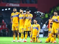 Fernando Gorriaran, Jonathan Herrera, Joaquim Pereira, Juan Sanchez Purata, Nicolas Ibanez, Javier Aquino, Juan Pablo Vigon, Jesus Garza, Angel Correa, Uriel Antuna of Tigres during the final second leg match between Tigres UANL and Toluca, as part of the Liga BBVA MX, Torneo Apertura 2025 at Nemesio Diez Stadium, on December 14, 2025 in Toluca, Estado de Mexico, Mexico.