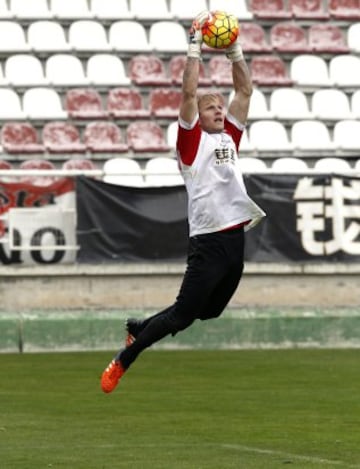 YOEL RODRÍGUEZ OTERINO nuevo jugador del Rayo Vallecano 