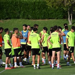 El Almería arranca con intensidad una pretemporada centrada en el estreno liguero