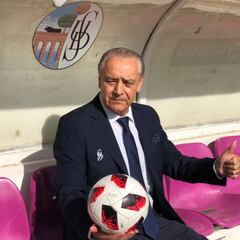 El Salamanca planifica el año con un técnico que no puede entrenar