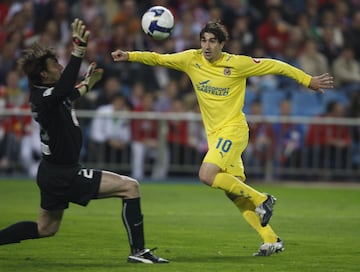 Villarreal: 2006-15 Atlético de Madrid: 2015