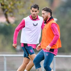 Prados y Muniain, presentes en el medio siglo de fusión de La Txantrea