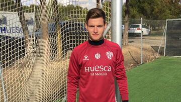 El Huesca ultima con el Borussia la cesión de Sergio Gómez