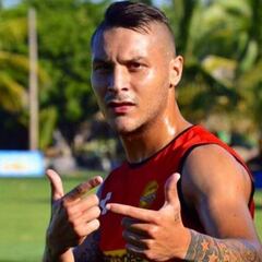 Palestino se refuerza con ex promesa de River y la Roma