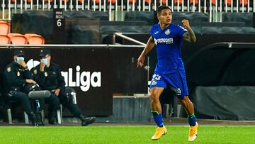 Juan Camilo Hern&aacute;ndez, delantero del Getafe anot&oacute; un gol en el empate 2-2 ante Valencia en Mestalla. El colombiano anot&oacute; su primer gol en Getafe